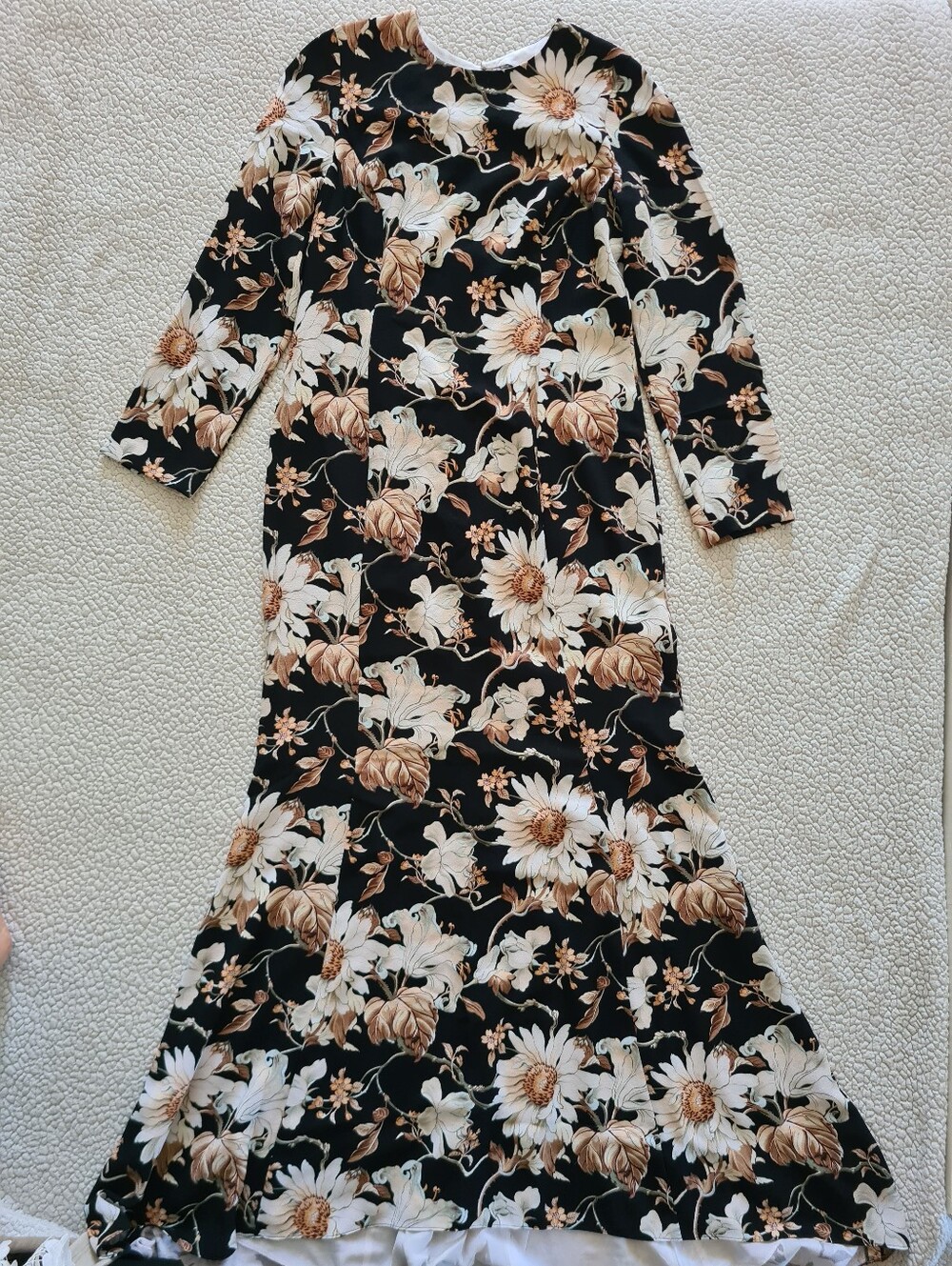 OSCAR DE LA RENTA Long Sleeve Cutout Back Crepe Daisy Gown US 14 Org $3,690 - Picture 7 of 16